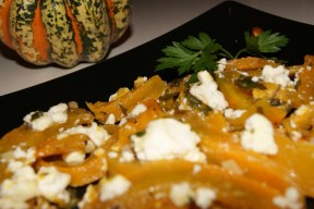 Ofenkürbis mit Schafkäse